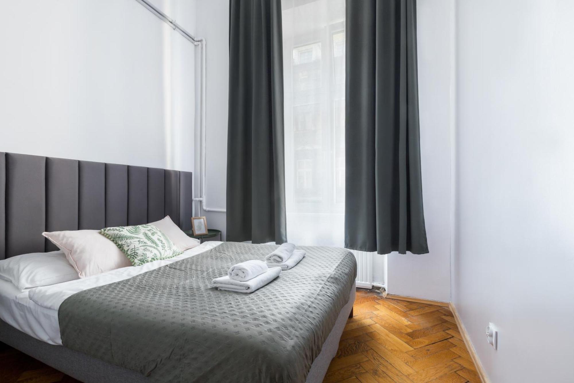 Three-Bedroom Apartment Staszica 7 Street