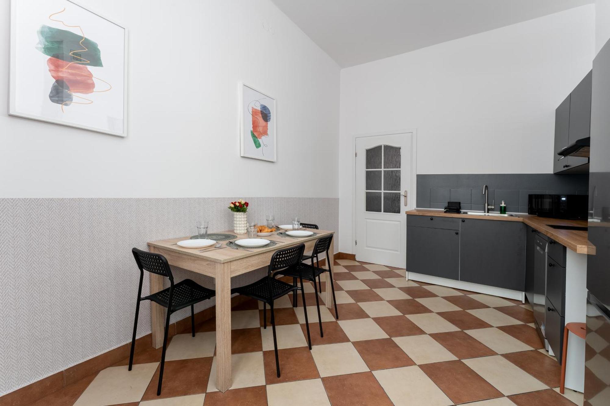 Three-Bedroom Superior Apartment